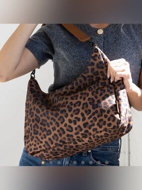 BNWT Canvelle Leopard Hobo Bag ♥️🐆 Offers Encouraged 🙌
